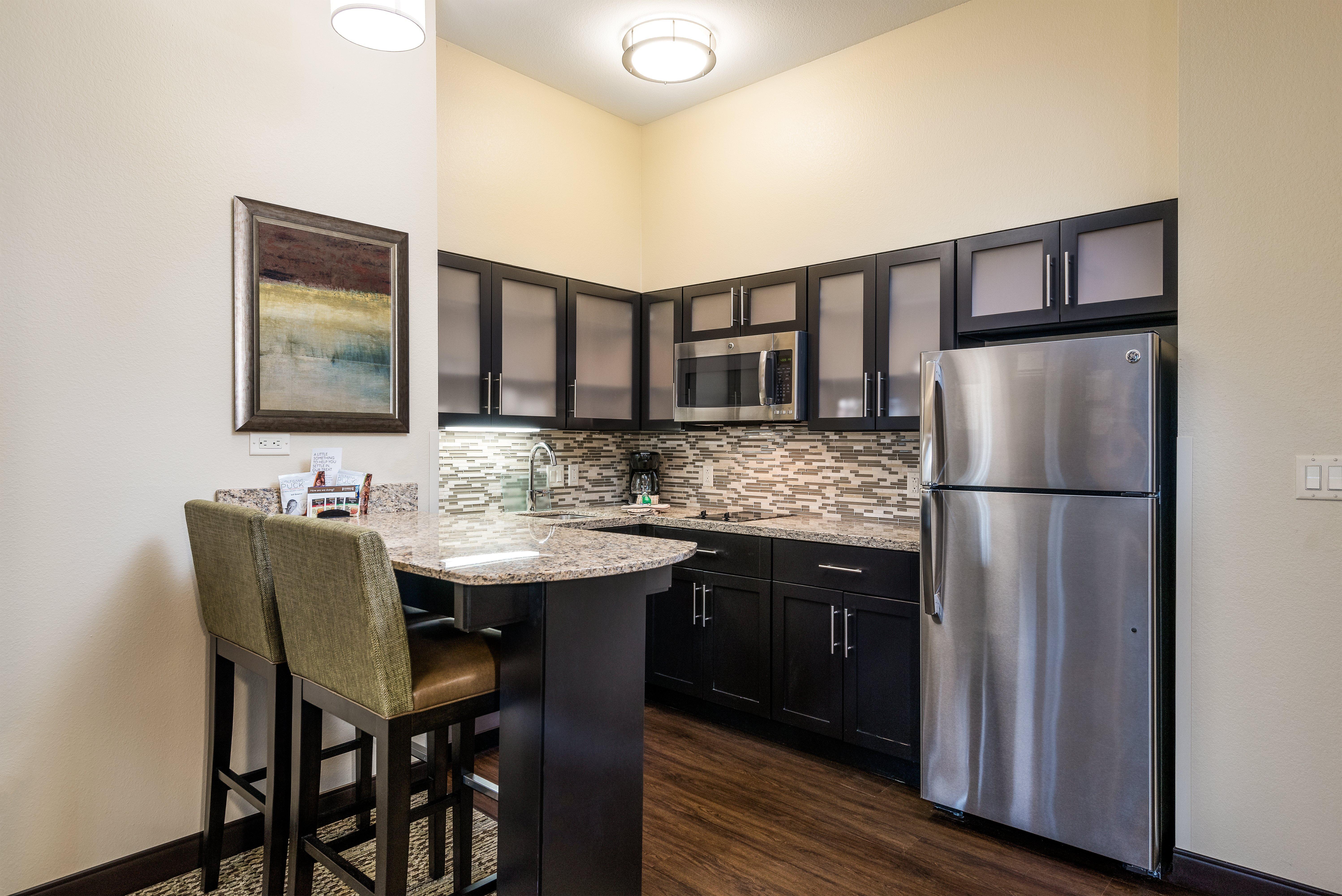 Staybridge Suites Eau Claire - Altoona By Ihg Экстерьер фото