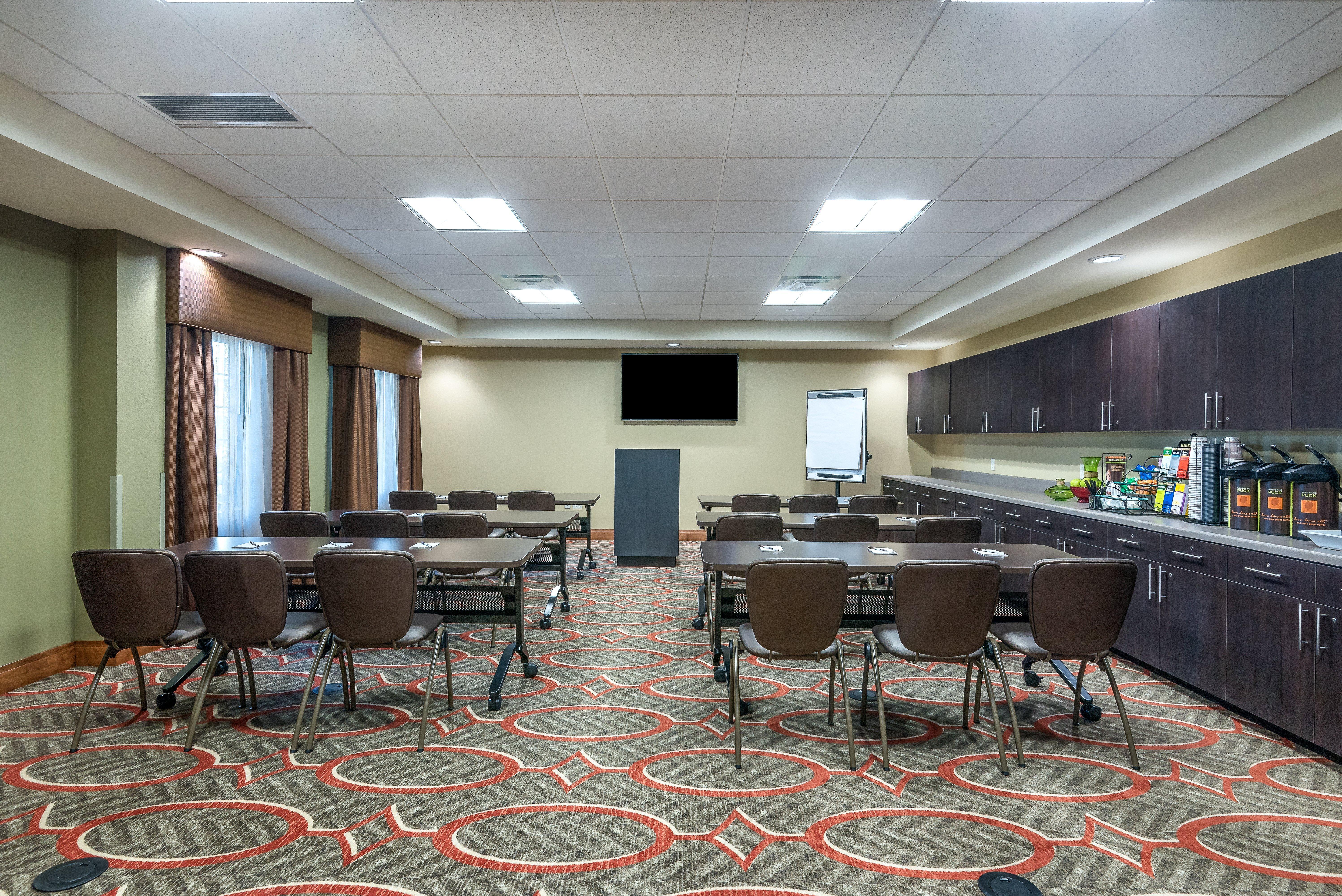 Staybridge Suites Eau Claire - Altoona By Ihg Экстерьер фото